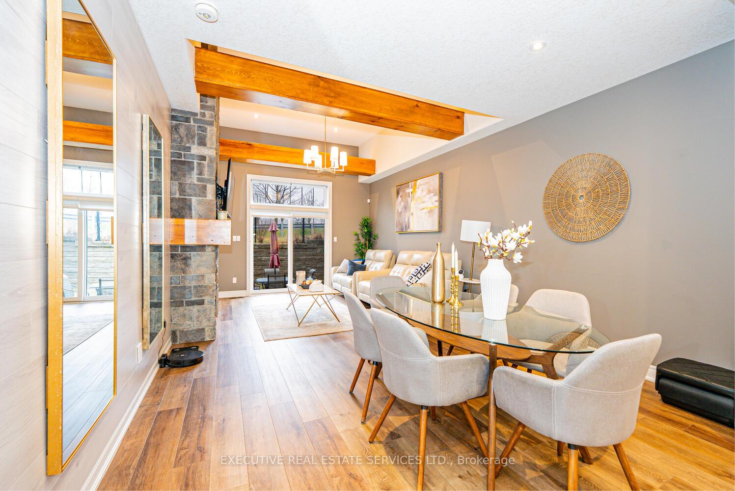 Photo 30 of Unit 11, 2848 King Street, Lincoln, Lincoln-Jordan/Vineland — HOMEH