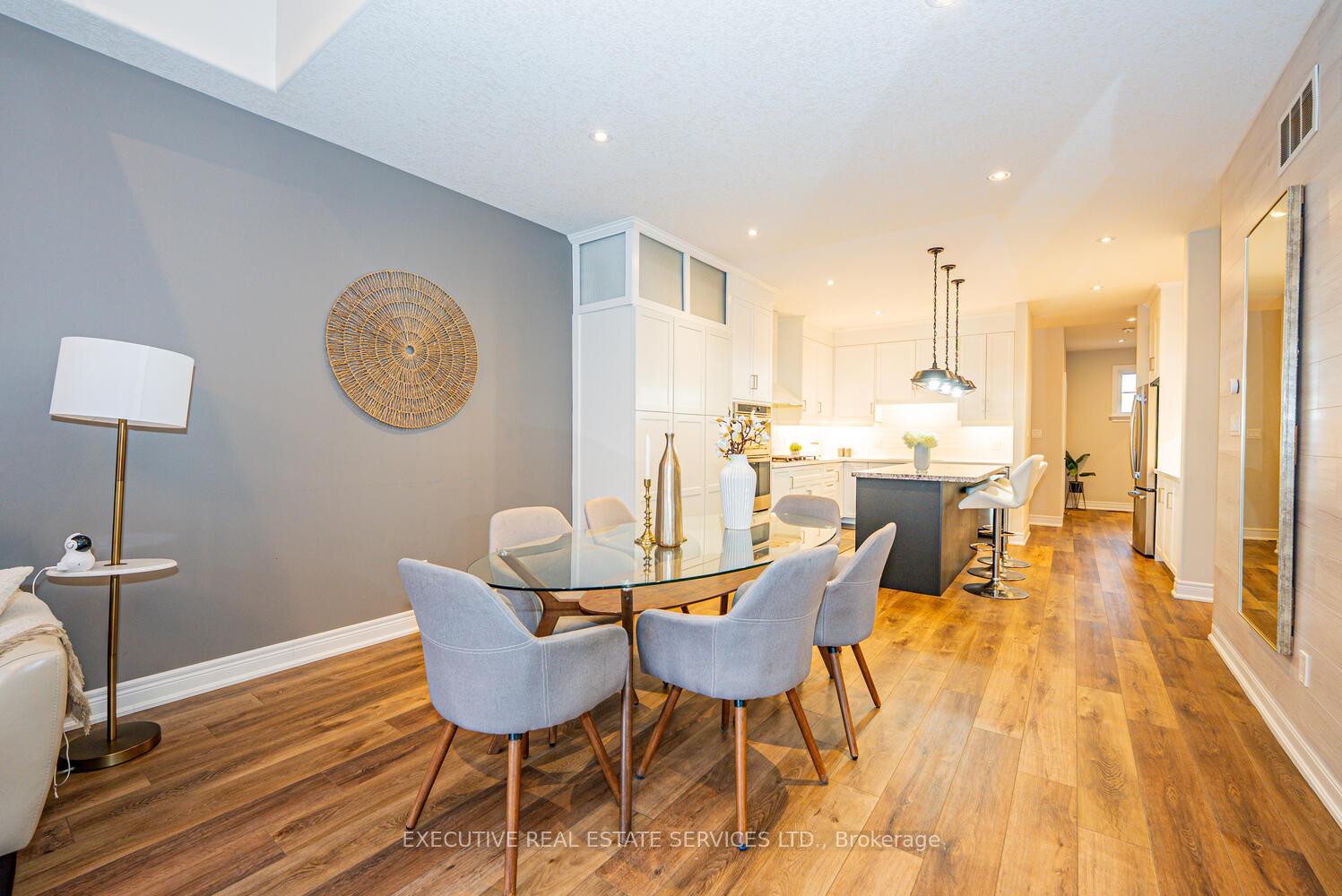 Photo 35 of Unit 11, 2848 King Street, Lincoln, Lincoln-Jordan/Vineland — HOMEH