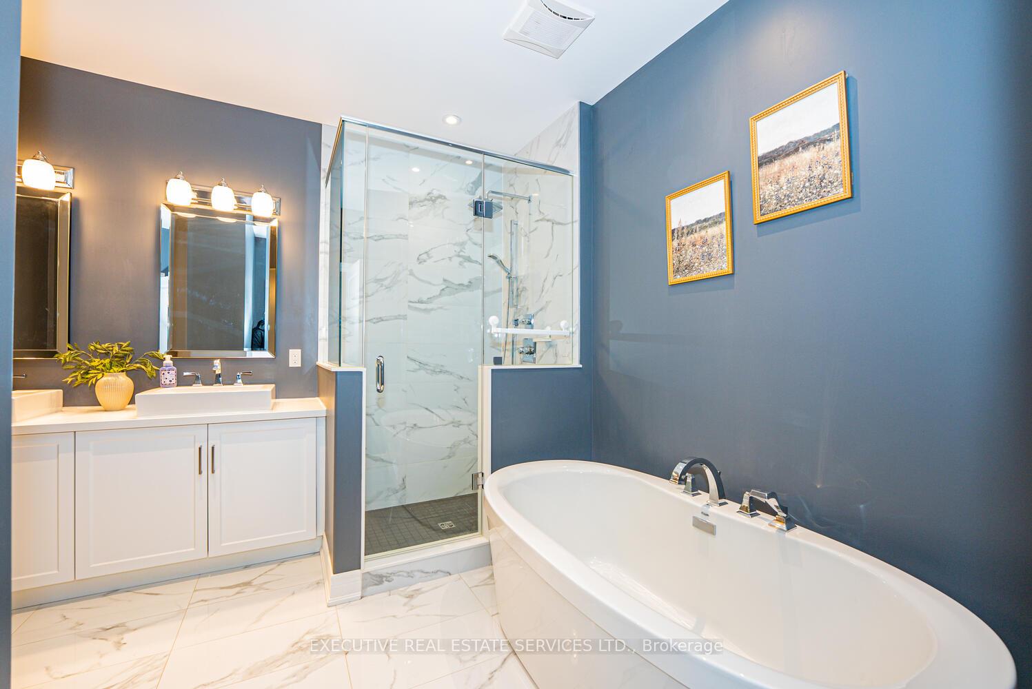 Photo 40 of Unit 11, 2848 King Street, Lincoln, Lincoln-Jordan/Vineland — HOMEH