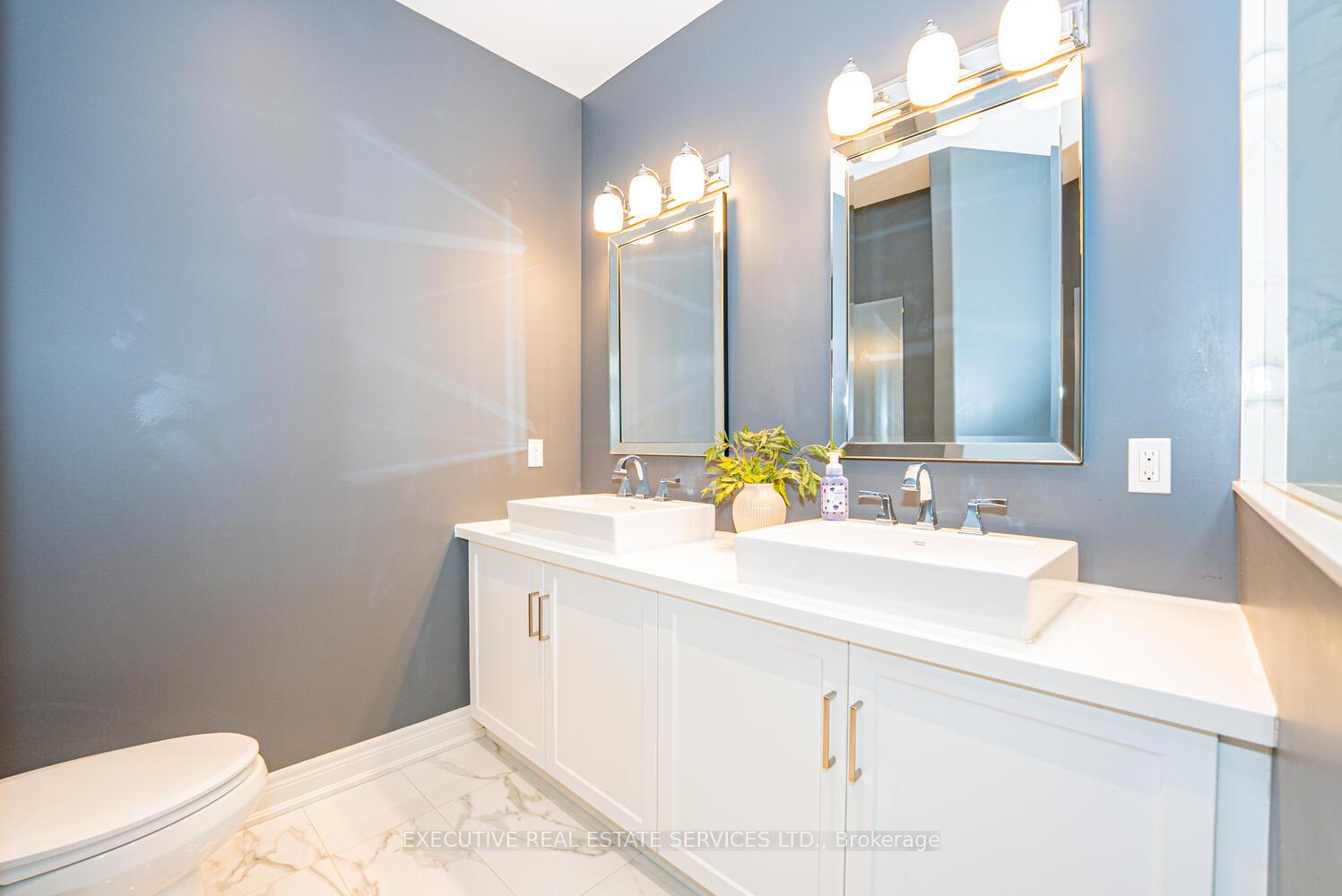Photo 41 of Unit 11, 2848 King Street, Lincoln, Lincoln-Jordan/Vineland — HOMEH