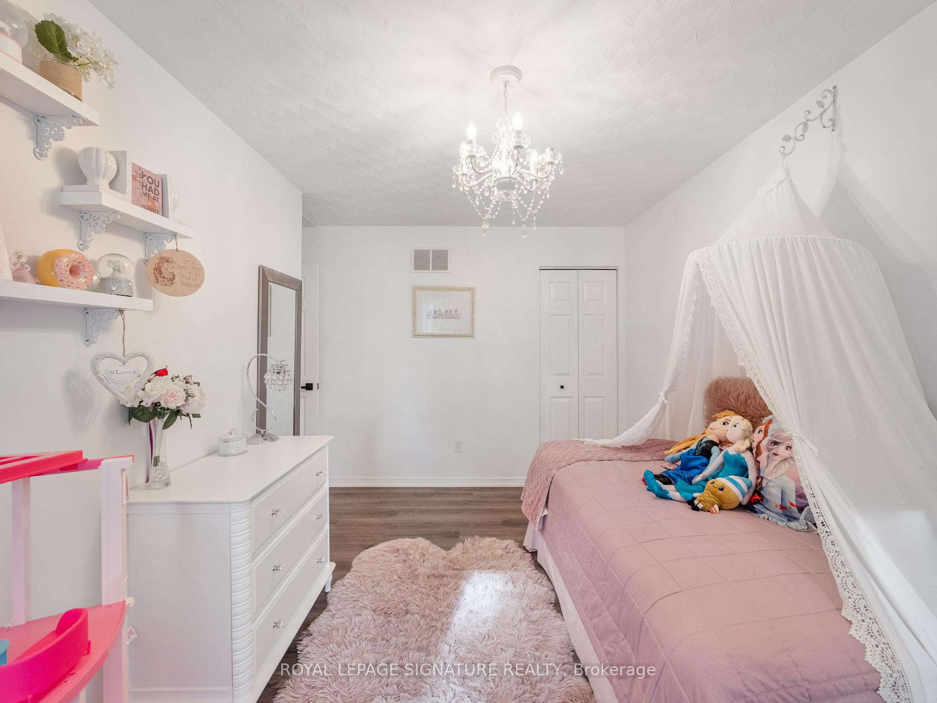 Photo 13 of 245 Appleby Road, Hamilton, Ancaster — HOMEH