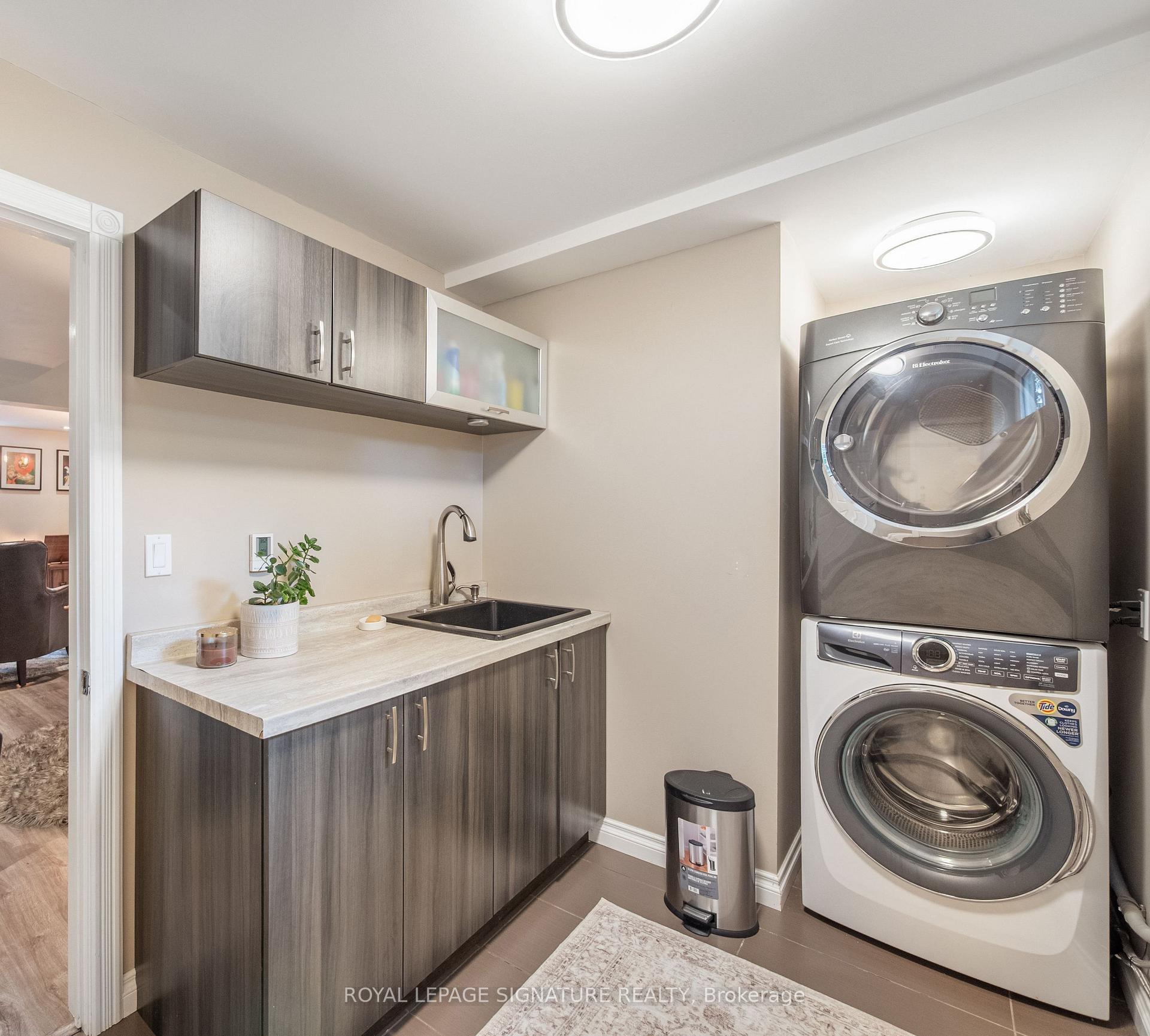Photo 20 of 245 Appleby Road, Hamilton, Ancaster — HOMEH