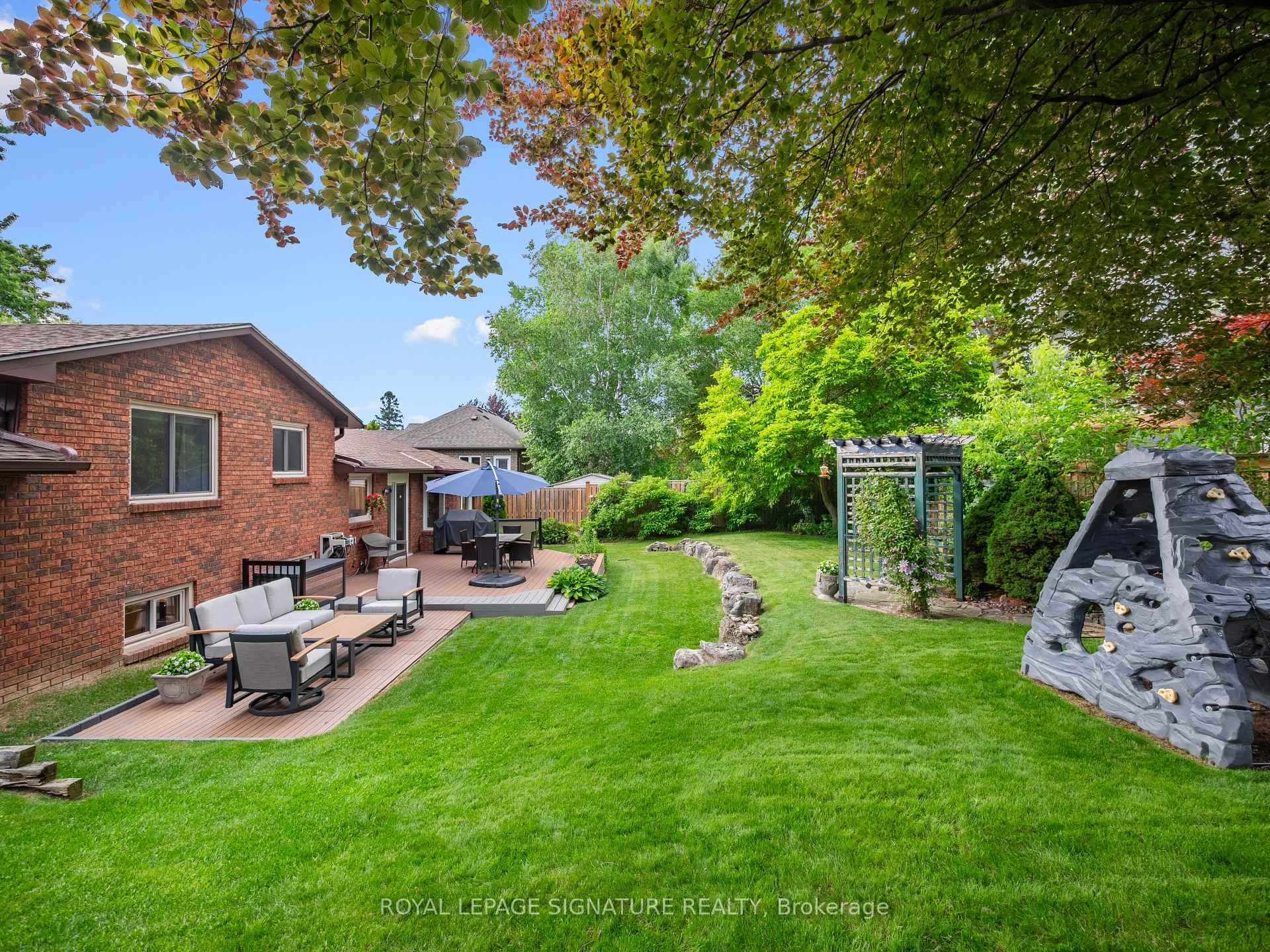 Photo 26 of 245 Appleby Road, Hamilton, Ancaster — HOMEH