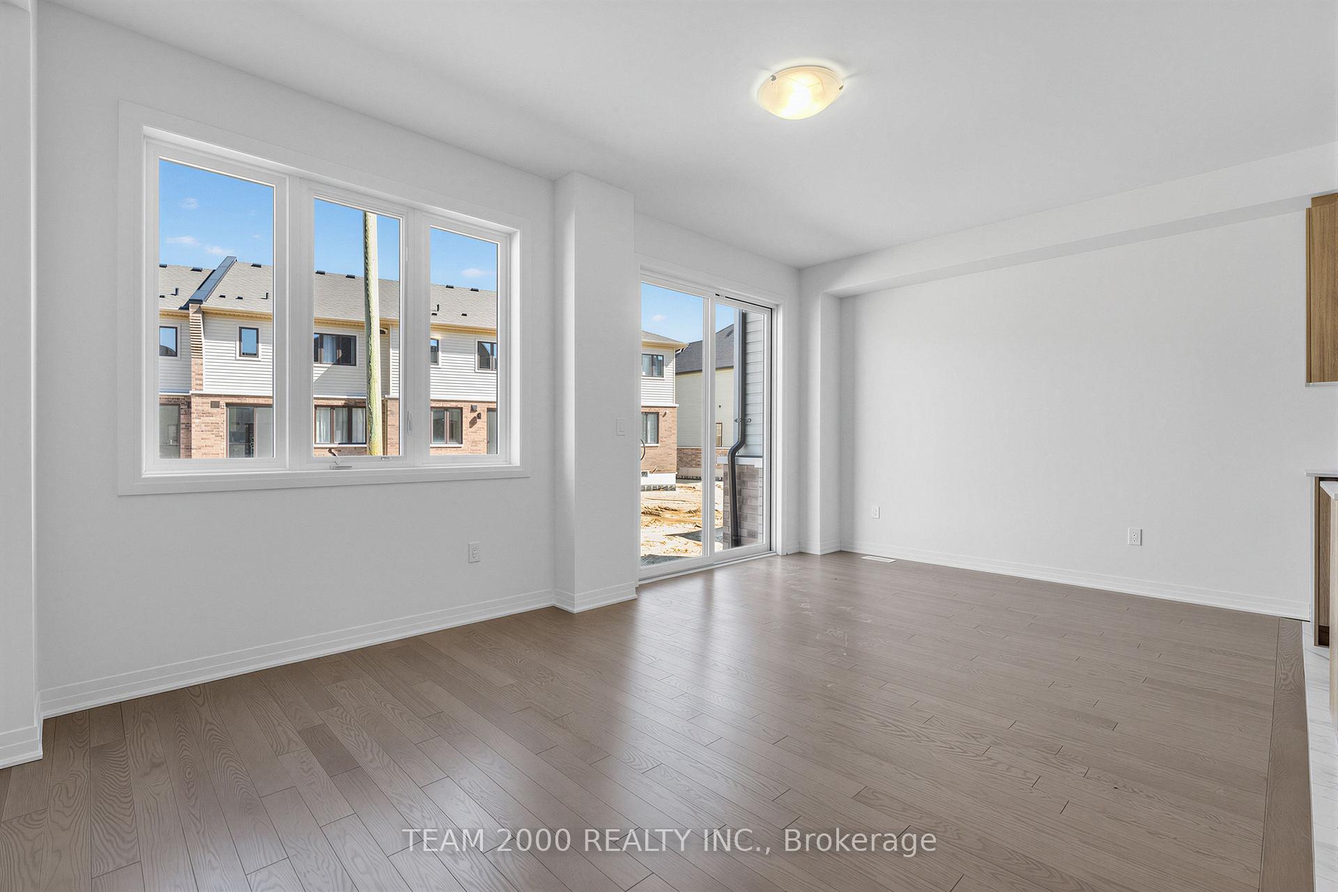 Photo 13 of 75 Manuel Street, Stratford — HOMEH