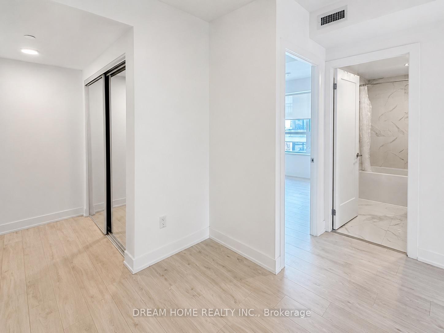 Photo 8 of Unit 1023, 9 Clegg Road, Markham, Unionville — HOMEH