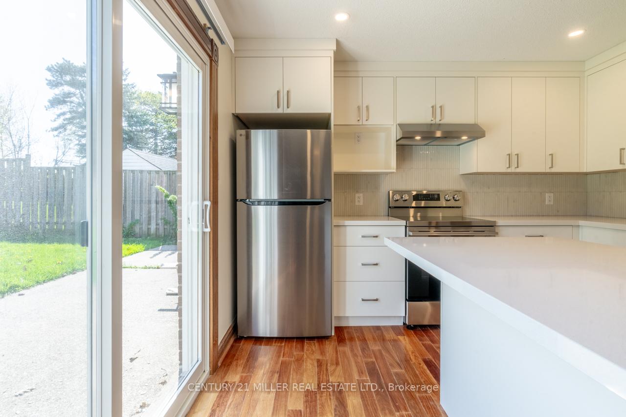 Photo 6 of Unit B, 477 Valleyview Crescent, Milton, Old Milton — HOMEH