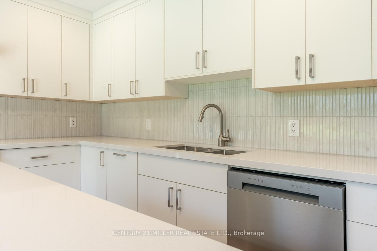 Photo 8 of Unit B, 477 Valleyview Crescent, Milton, Old Milton — HOMEH