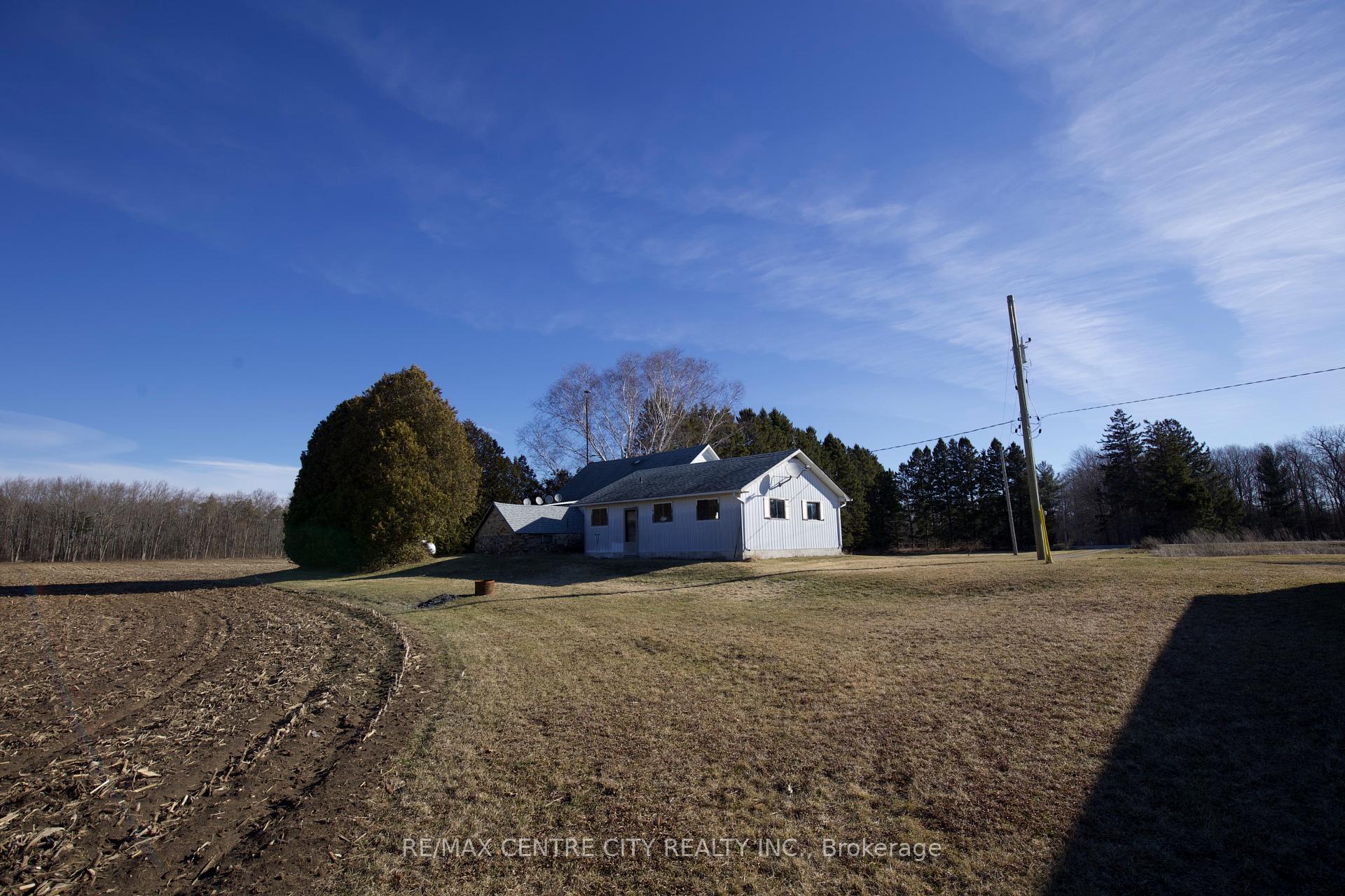Photo 4 of 7923 Coyle Road, Bayham, Straffordville — HOMEH