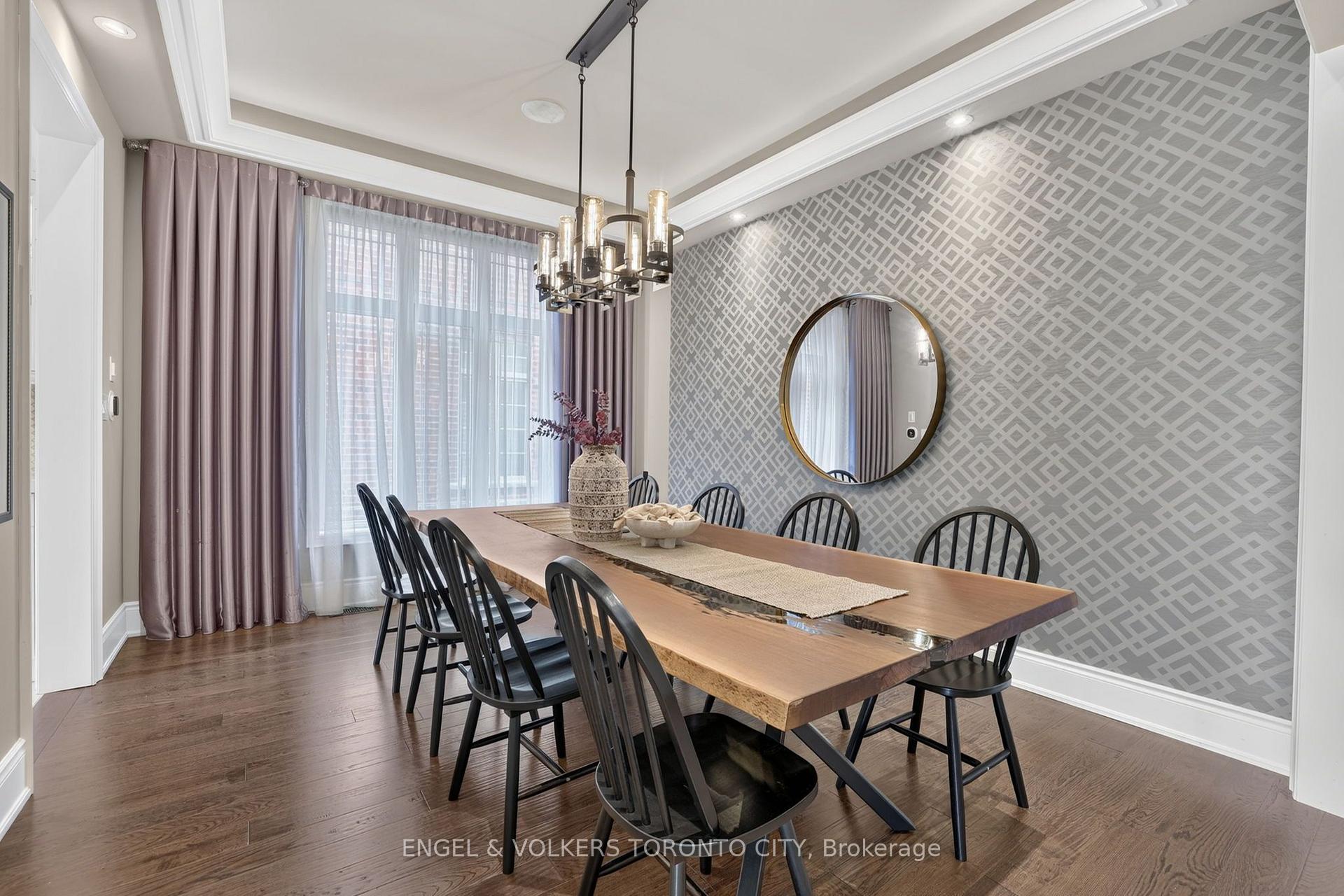 Photo 7 of 14 Coppermine Court, King, Nobleton — HOMEH