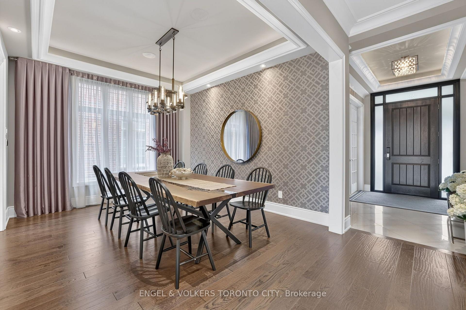 Photo 8 of 14 Coppermine Court, King, Nobleton — HOMEH
