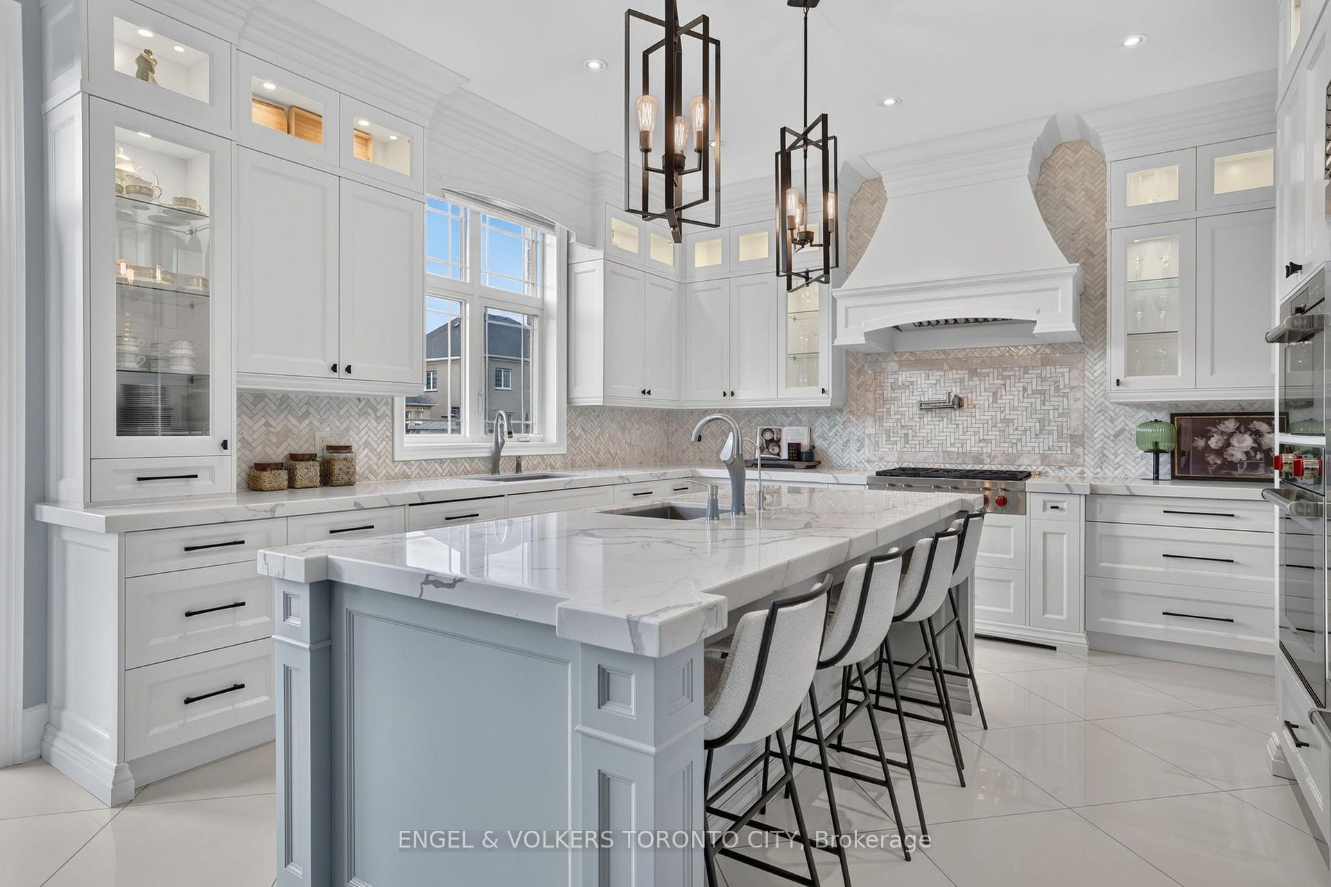 Photo 15 of 14 Coppermine Court, King, Nobleton — HOMEH