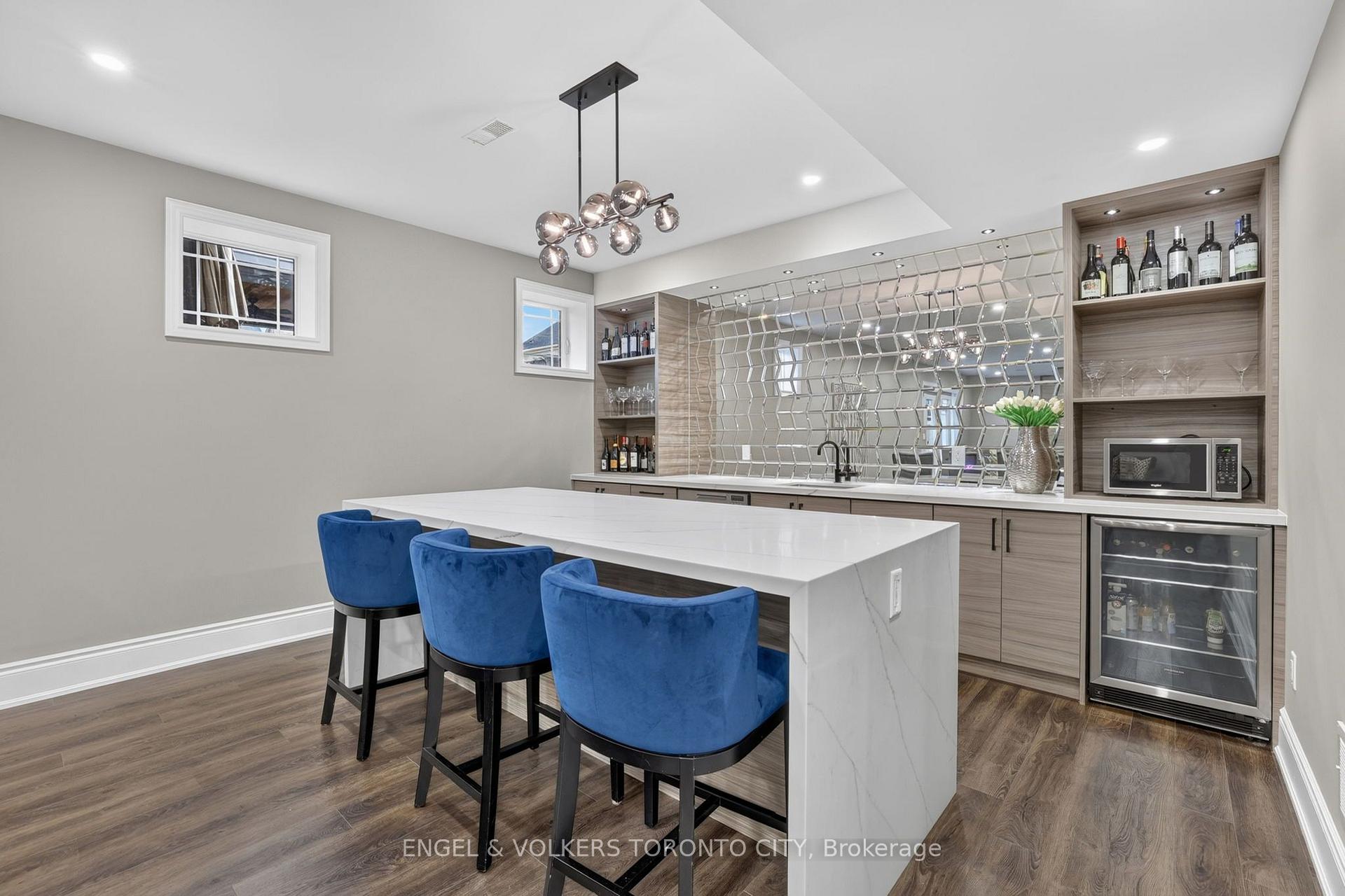 Photo 31 of 14 Coppermine Court, King, Nobleton — HOMEH