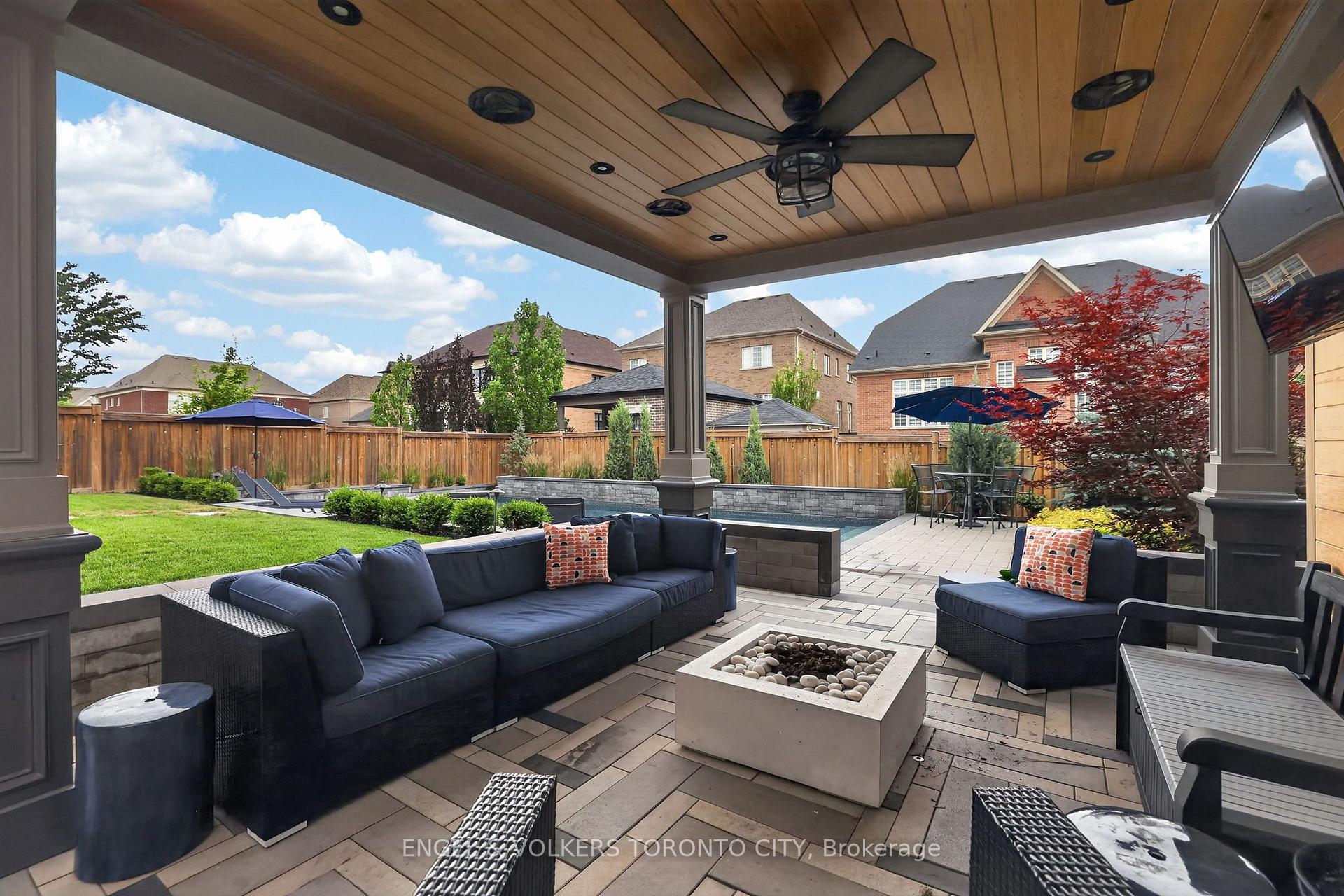 Photo 36 of 14 Coppermine Court, King, Nobleton — HOMEH