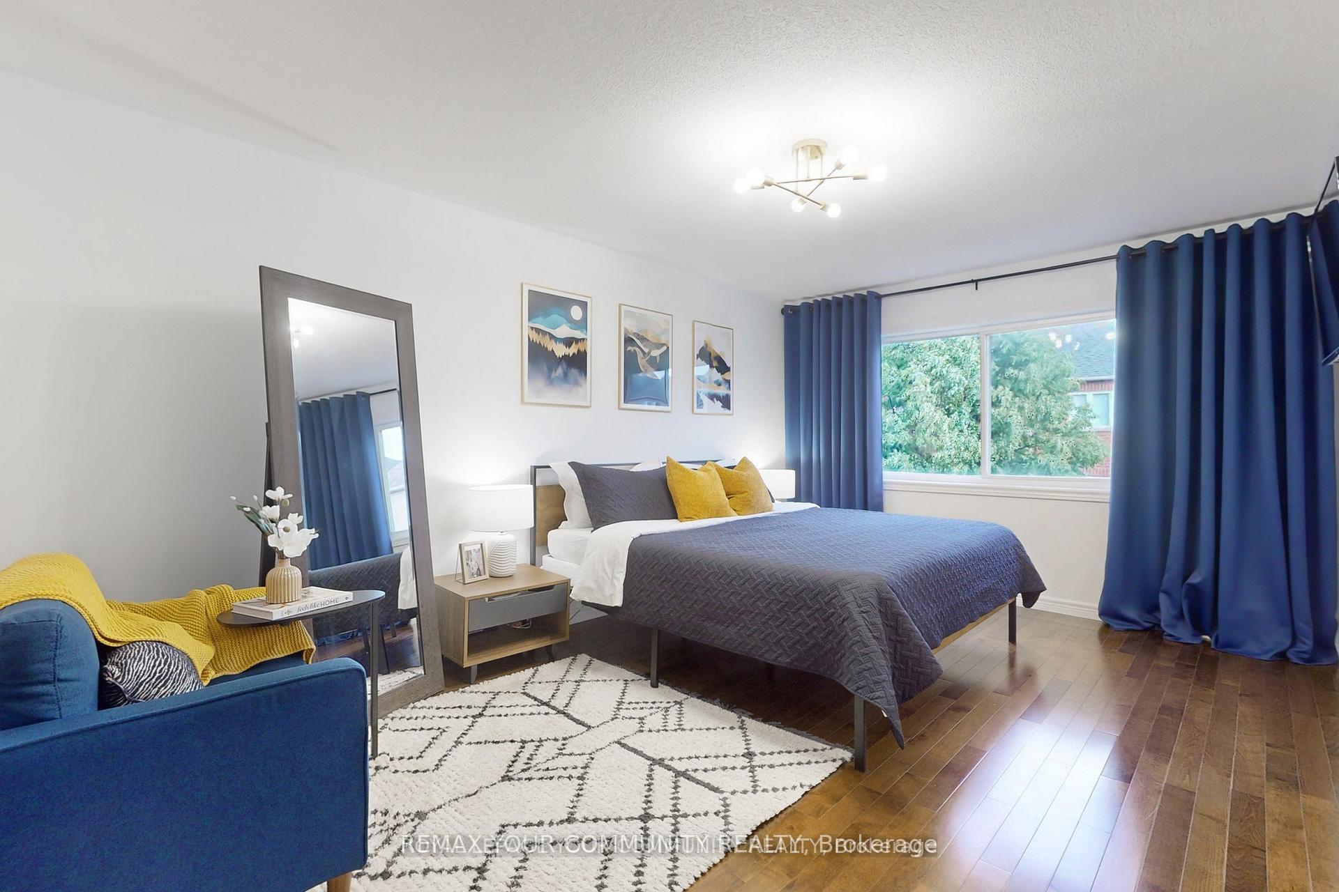 Photo 18 of 52 Four Seasons Crescent, East Gwillimbury, Rural East Gwillimbury — HOMEH