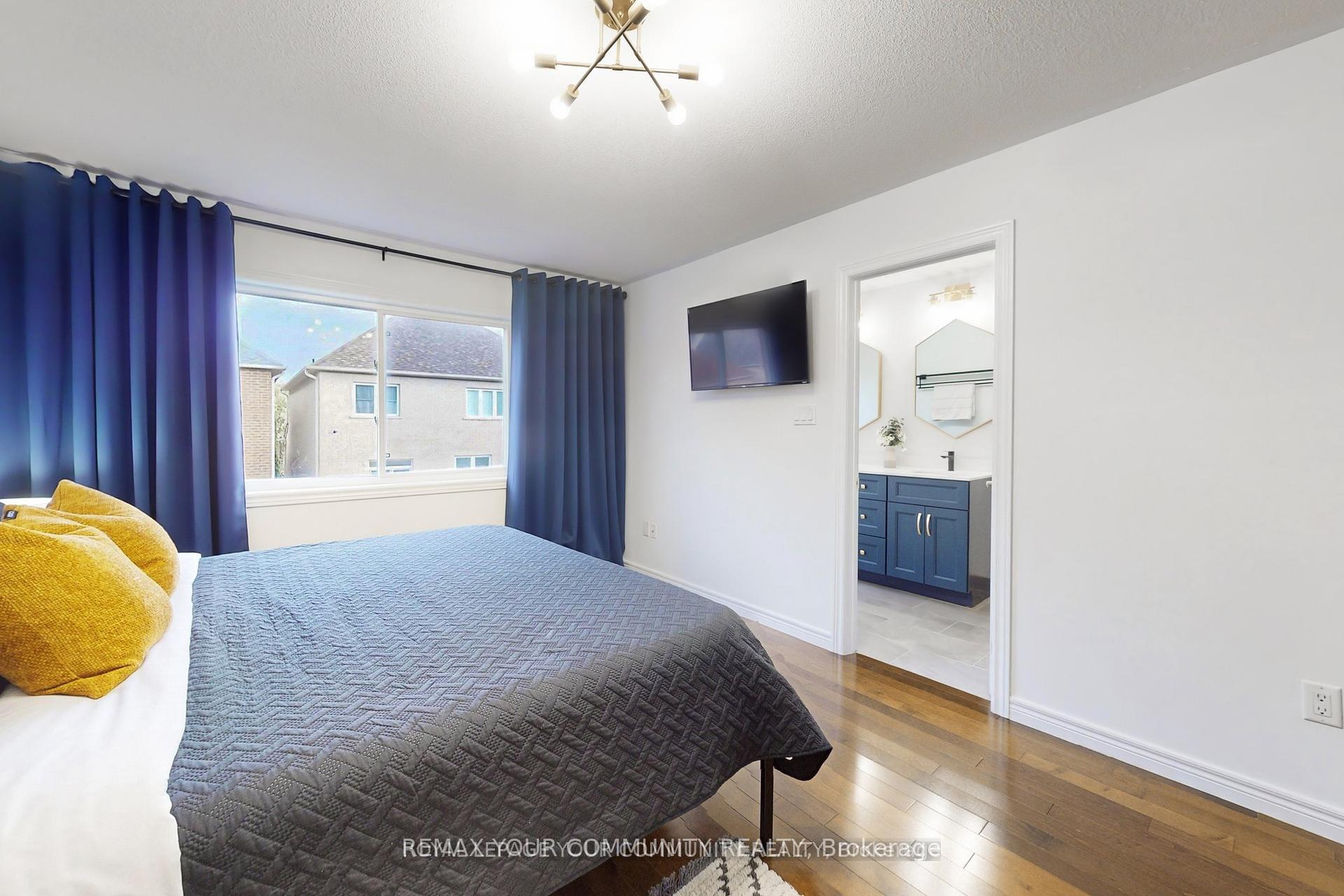 Photo 20 of 52 Four Seasons Crescent, East Gwillimbury, Rural East Gwillimbury — HOMEH