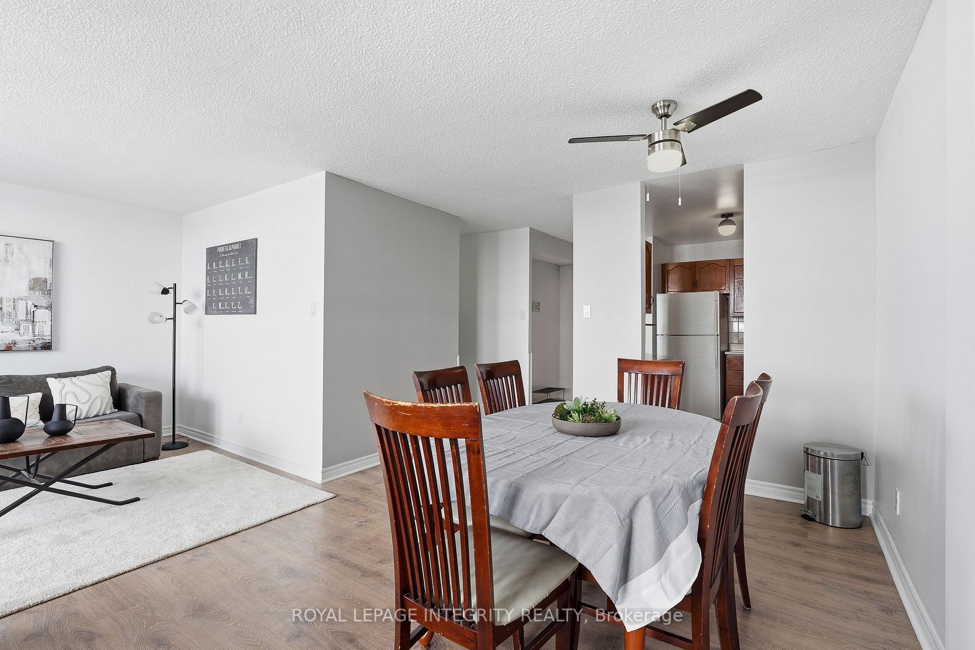 Photo 11 of Unit 1110, 2000 Jasmine Crescent, Ottawa, Beacon Hill South — HOMEH