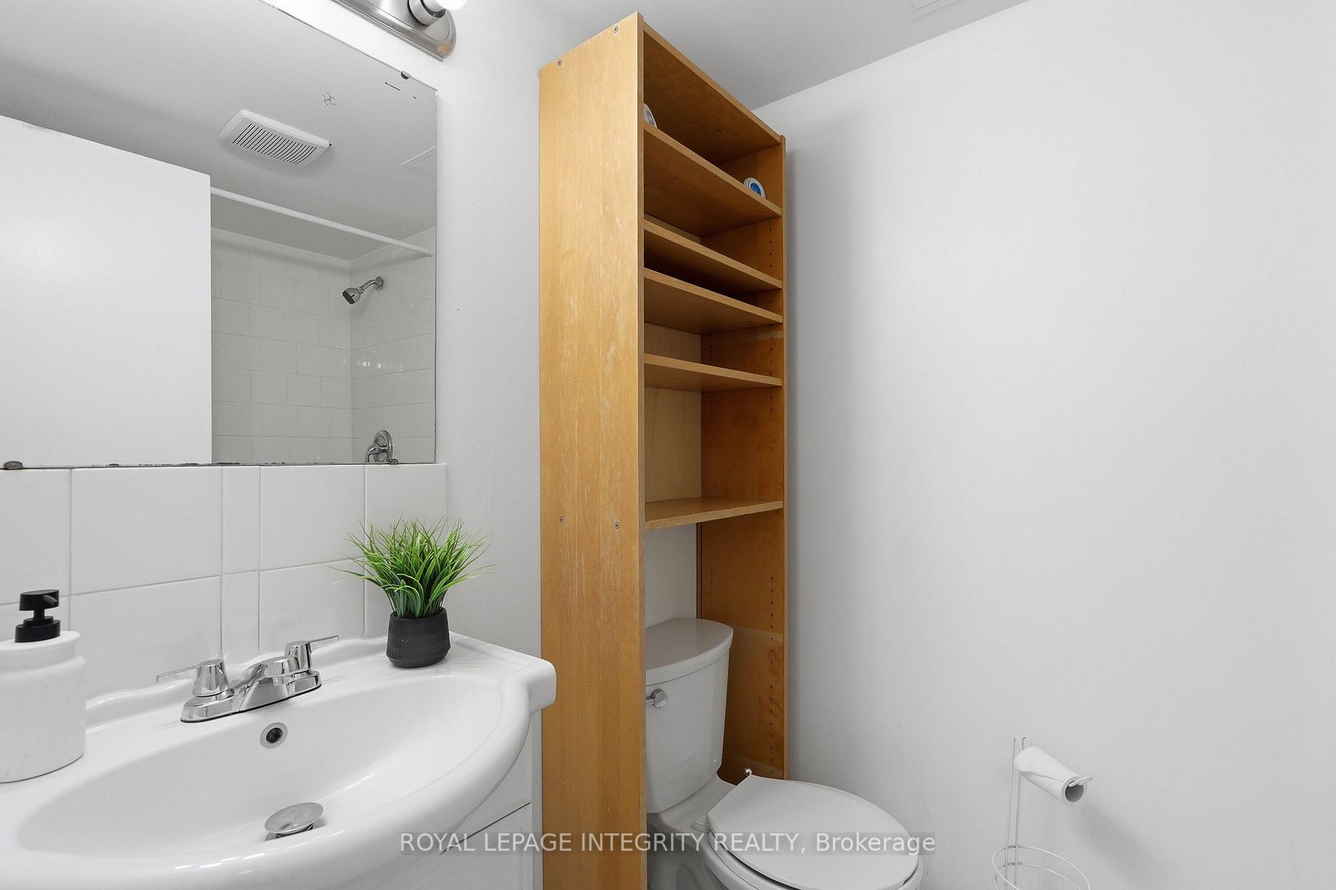 Photo 22 of Unit 1110, 2000 Jasmine Crescent, Ottawa, Beacon Hill South — HOMEH