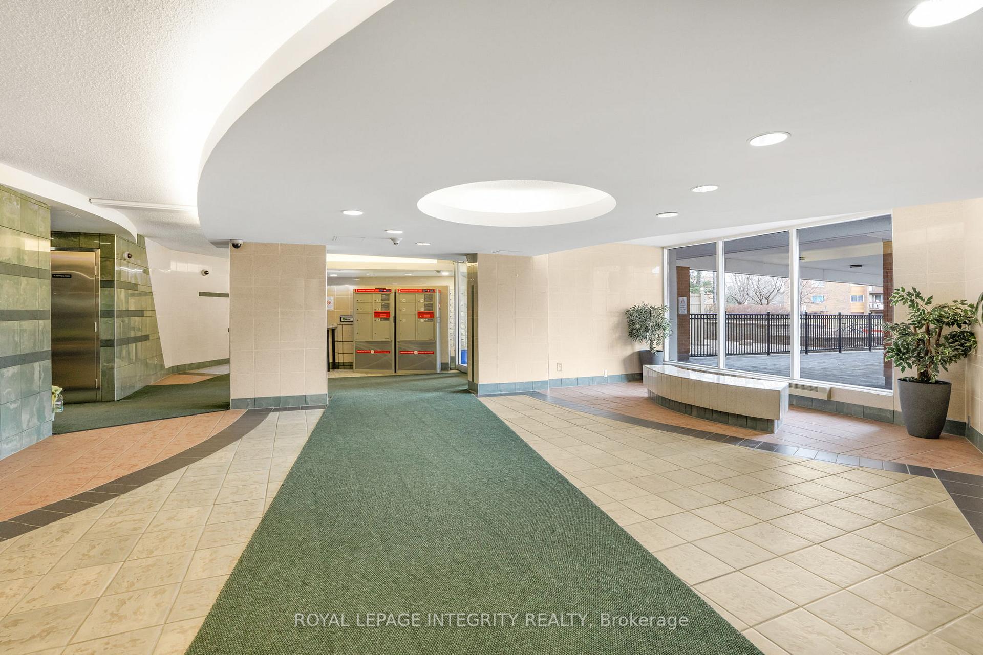 Photo 27 of Unit 1110, 2000 Jasmine Crescent, Ottawa, Beacon Hill South — HOMEH