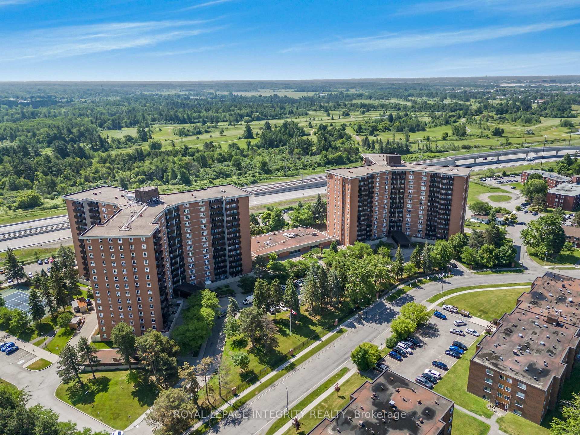 Photo 31 of Unit 1110, 2000 Jasmine Crescent, Ottawa, Beacon Hill South — HOMEH