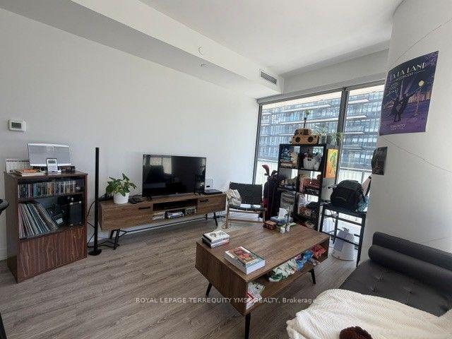 Photo 3 of Unit 803, 50 Charles Street E, Toronto, Church-Yonge Corridor — HOMEH