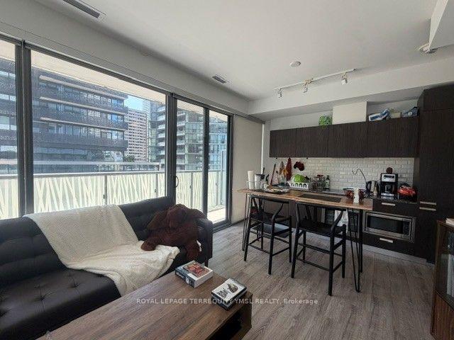 Photo 10 of Unit 803, 50 Charles Street E, Toronto, Church-Yonge Corridor — HOMEH