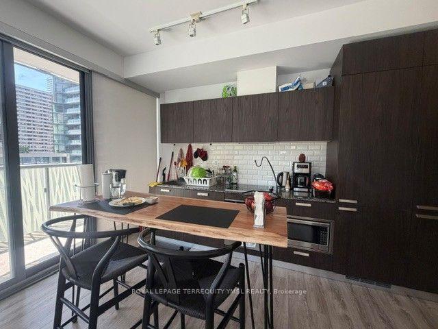 Photo 11 of Unit 803, 50 Charles Street E, Toronto, Church-Yonge Corridor — HOMEH