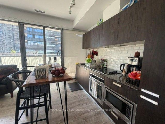 Photo 14 of Unit 803, 50 Charles Street E, Toronto, Church-Yonge Corridor — HOMEH