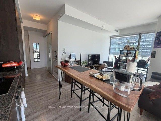 Photo 15 of Unit 803, 50 Charles Street E, Toronto, Church-Yonge Corridor — HOMEH