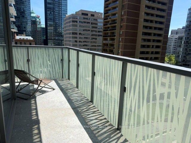 Photo 18 of Unit 803, 50 Charles Street E, Toronto, Church-Yonge Corridor — HOMEH