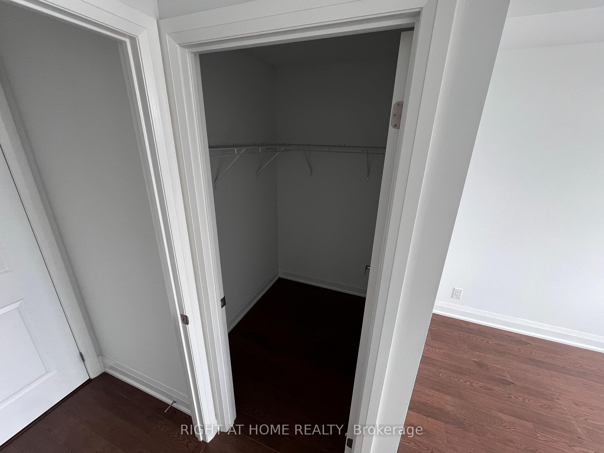 Photo 3 of Unit 206, 12 Woodstream Boulevard, Vaughan, Vaughan Grove — HOMEH