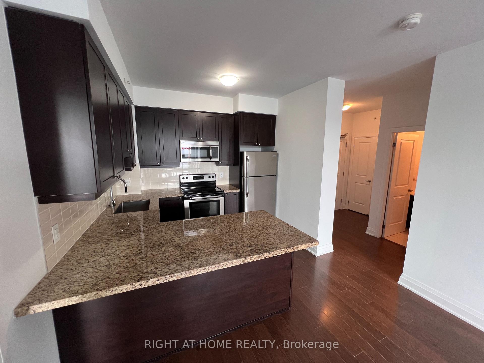 Photo 15 of Unit 206, 12 Woodstream Boulevard, Vaughan, Vaughan Grove — HOMEH