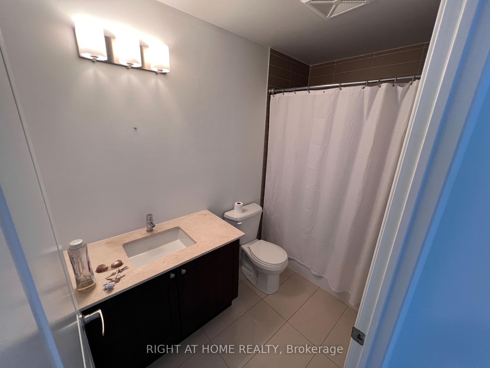 Photo 18 of Unit 206, 12 Woodstream Boulevard, Vaughan, Vaughan Grove — HOMEH