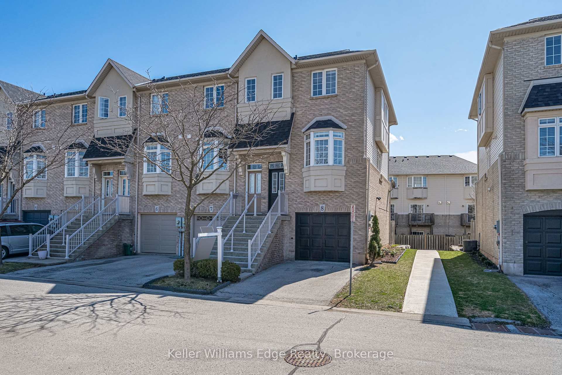 Front of Unit 8, 5080 Fairview Street