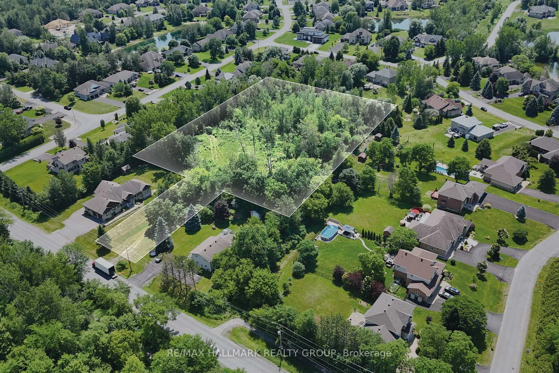 Photo 10 of 1210 Old Prescott Road, Ottawa, Greely — HOMEH