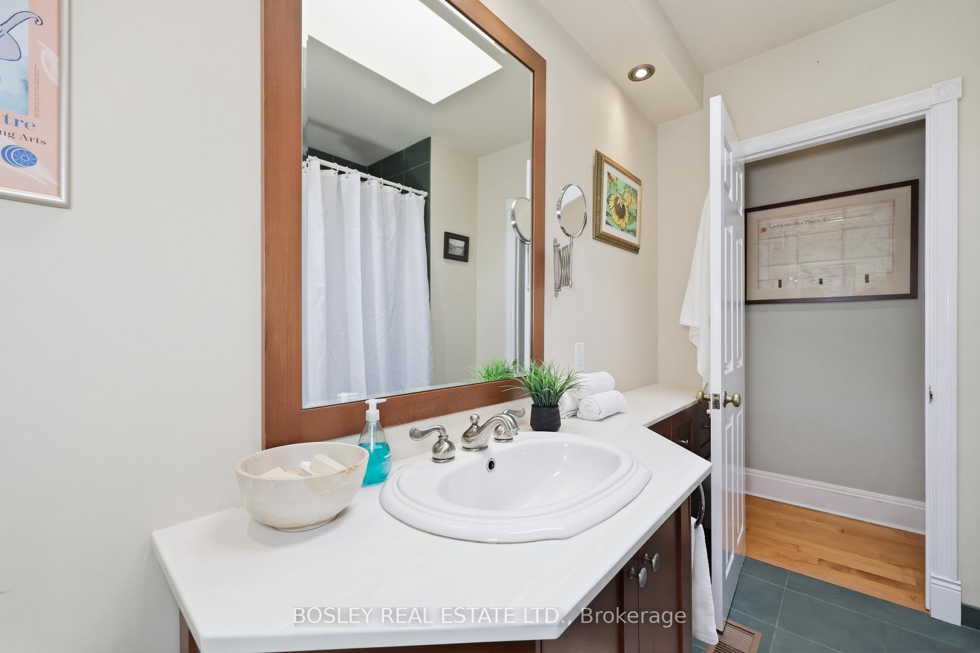 Photo 34 of 438 Wellesley Street E, Toronto, Cabbagetown-South St. James Town — HOMEH