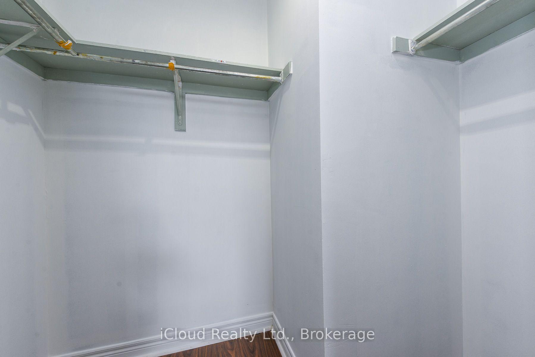 Photo 14 of 48 Ashdale Road, Brampton, Bram West — HOMEH