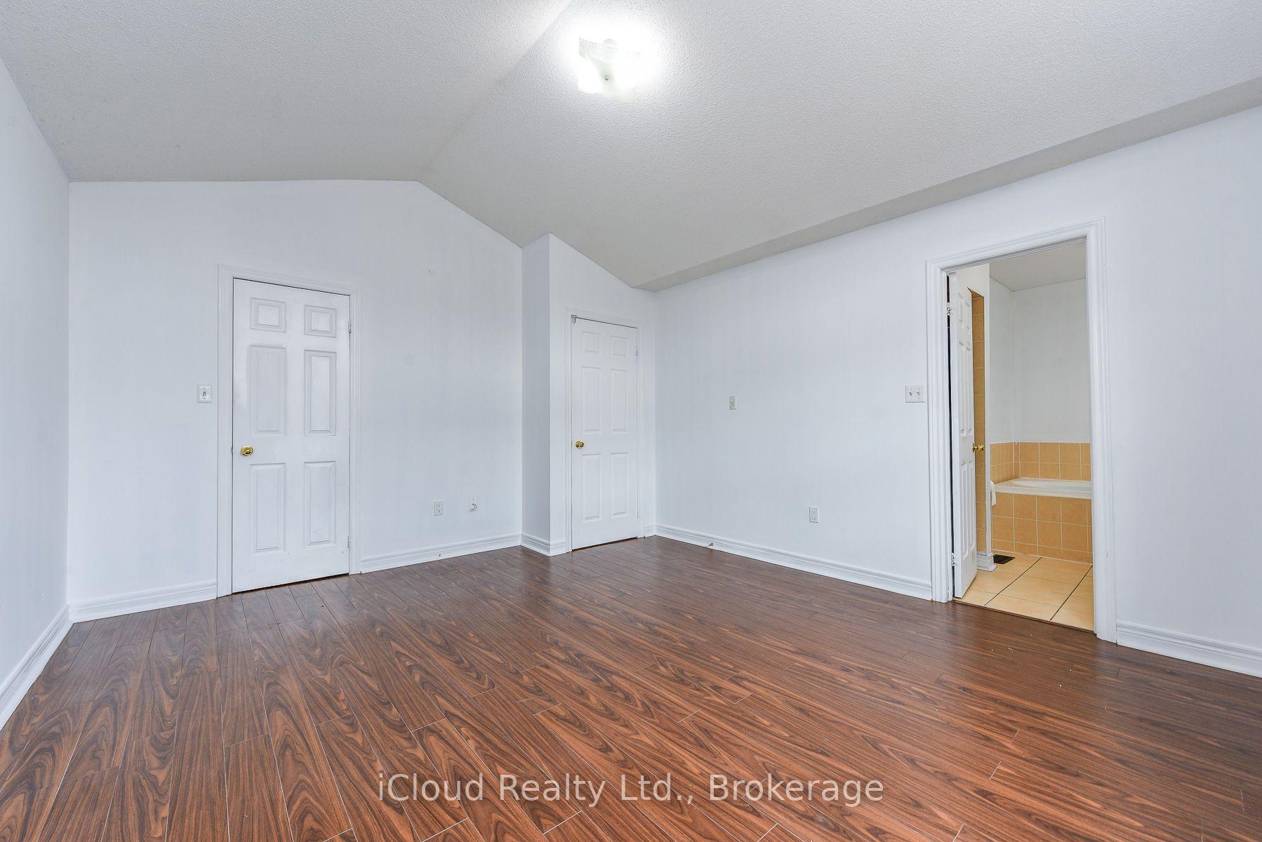 Photo 15 of 48 Ashdale Road, Brampton, Bram West — HOMEH