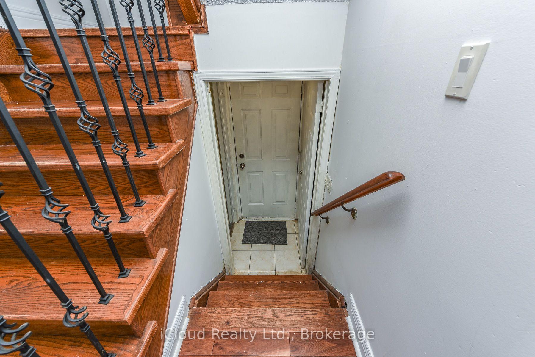Photo 40 of 48 Ashdale Road, Brampton, Bram West — HOMEH