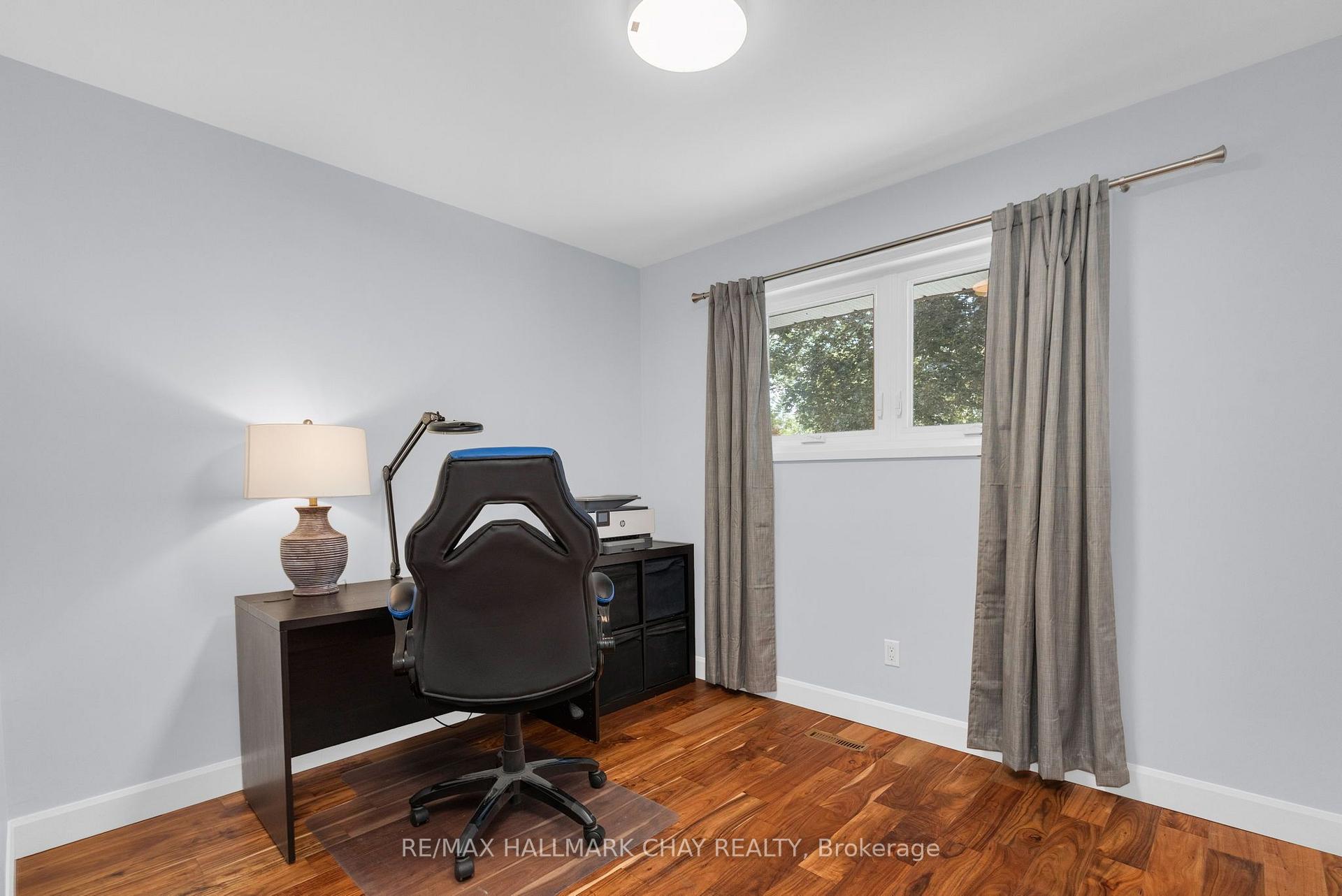 Photo 14 of 12 Francis Road, Orillia — HOMEH
