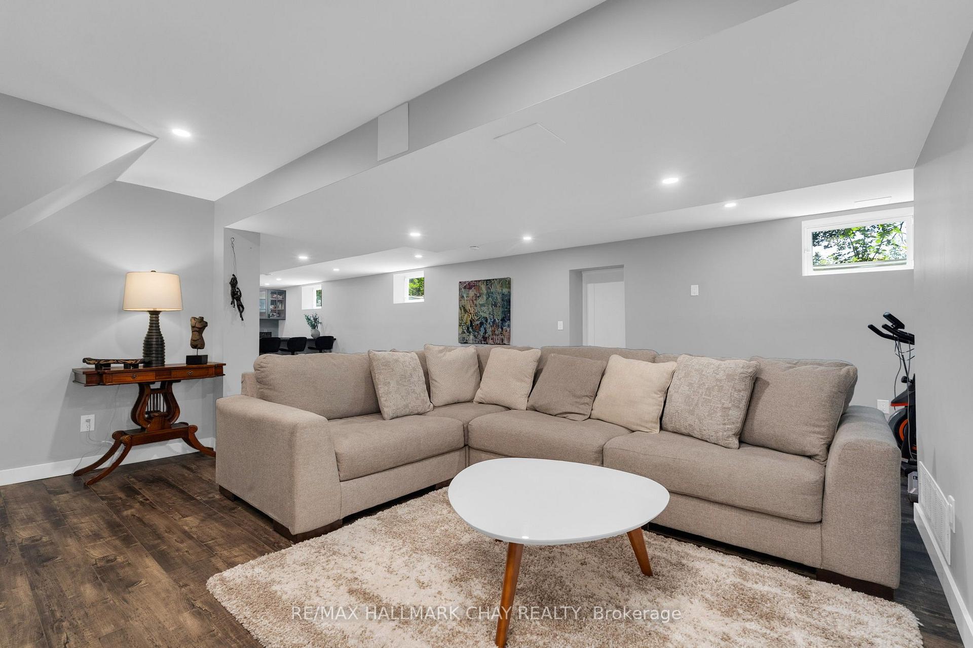 Photo 20 of 12 Francis Road, Orillia — HOMEH