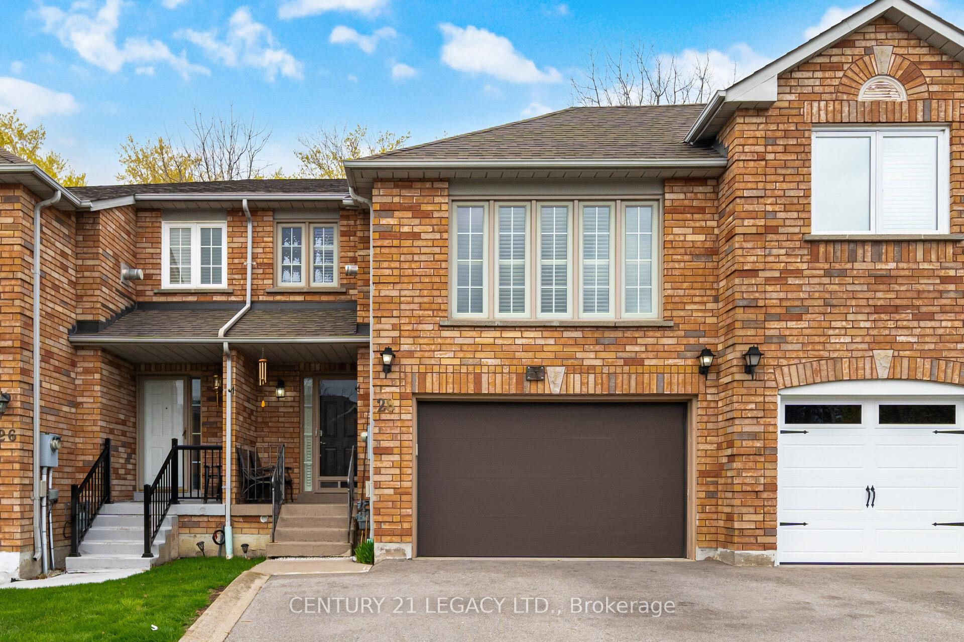 Photo 1 of 28 Wildfire Road, Vaughan, East Woodbridge — HOMEH