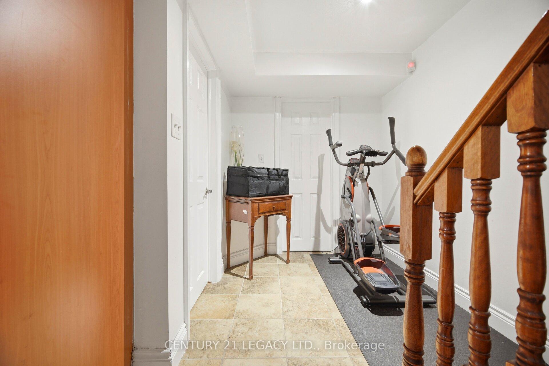 Photo 37 of 28 Wildfire Road, Vaughan, East Woodbridge — HOMEH