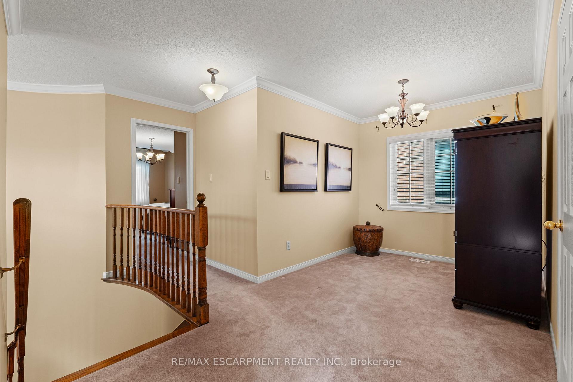 Photo 22 of 200 Miller Drive, Halton Hills, Georgetown — HOMEH