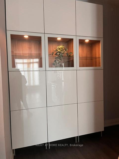 Photo 17 of Unit 329, 3600 Highway 7, Vaughan, Vaughan Corporate Centre — HOMEH
