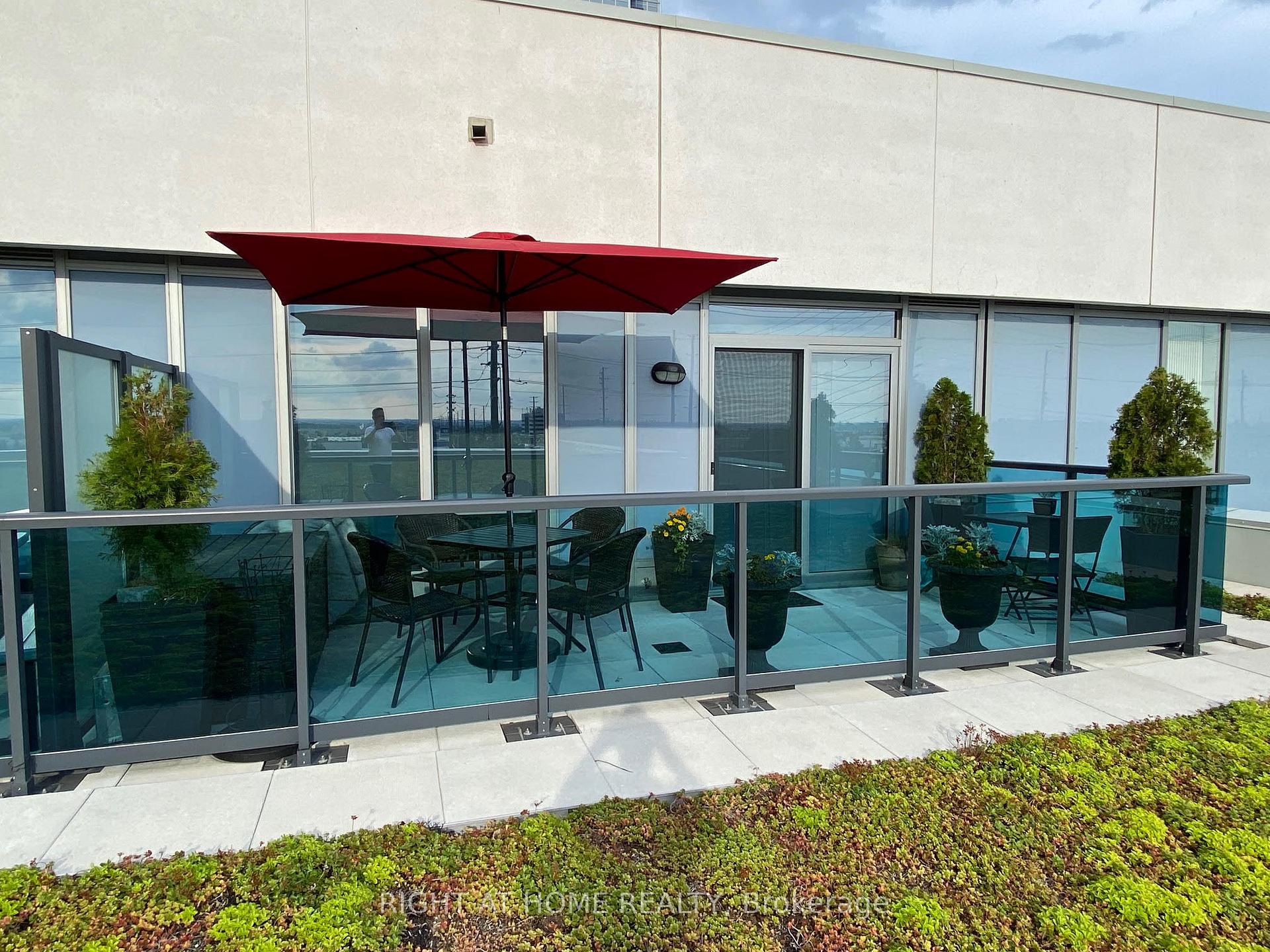 Photo 23 of Unit 329, 3600 Highway 7, Vaughan, Vaughan Corporate Centre — HOMEH