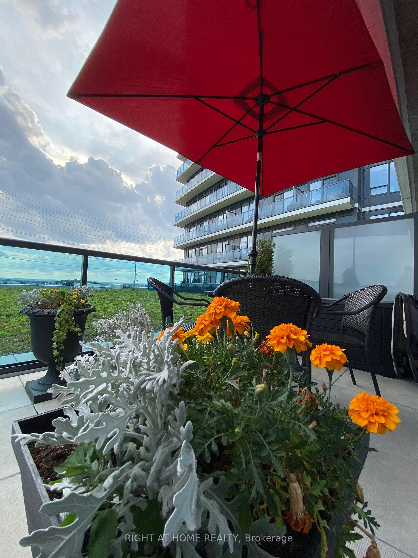 Photo 25 of Unit 329, 3600 Highway 7, Vaughan, Vaughan Corporate Centre — HOMEH