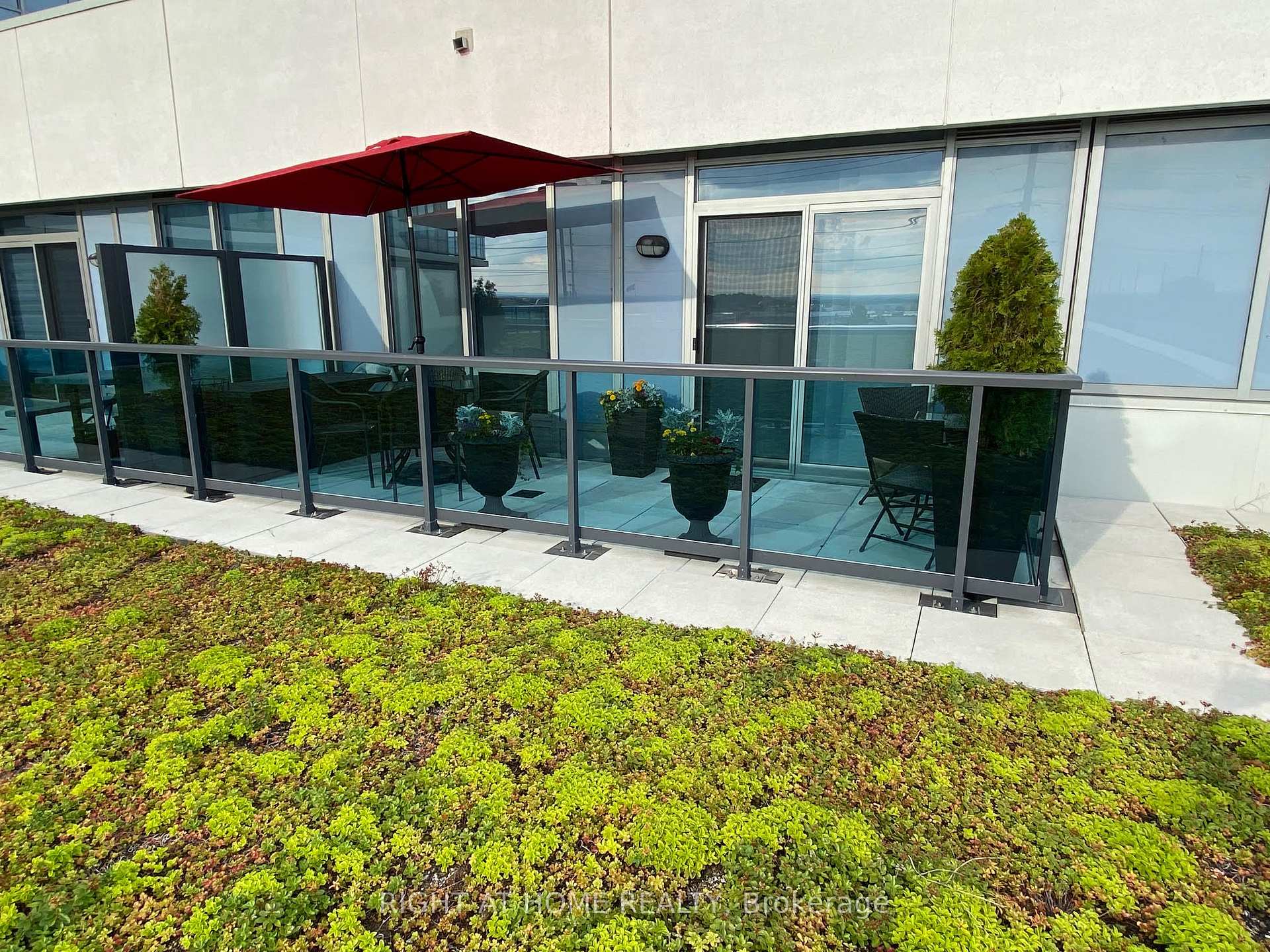 Photo 27 of Unit 329, 3600 Highway 7, Vaughan, Vaughan Corporate Centre — HOMEH