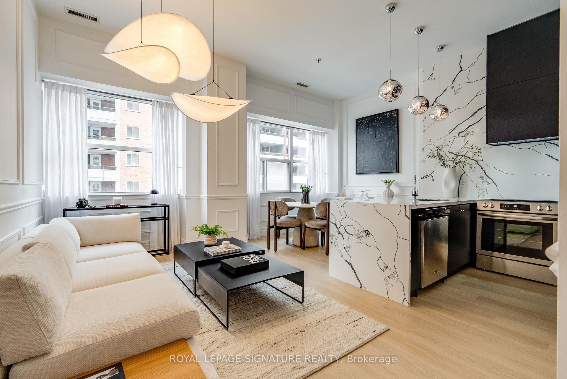 Photo 1 of Unit 403, 700 King Street W, Toronto, Niagara — HOMEH