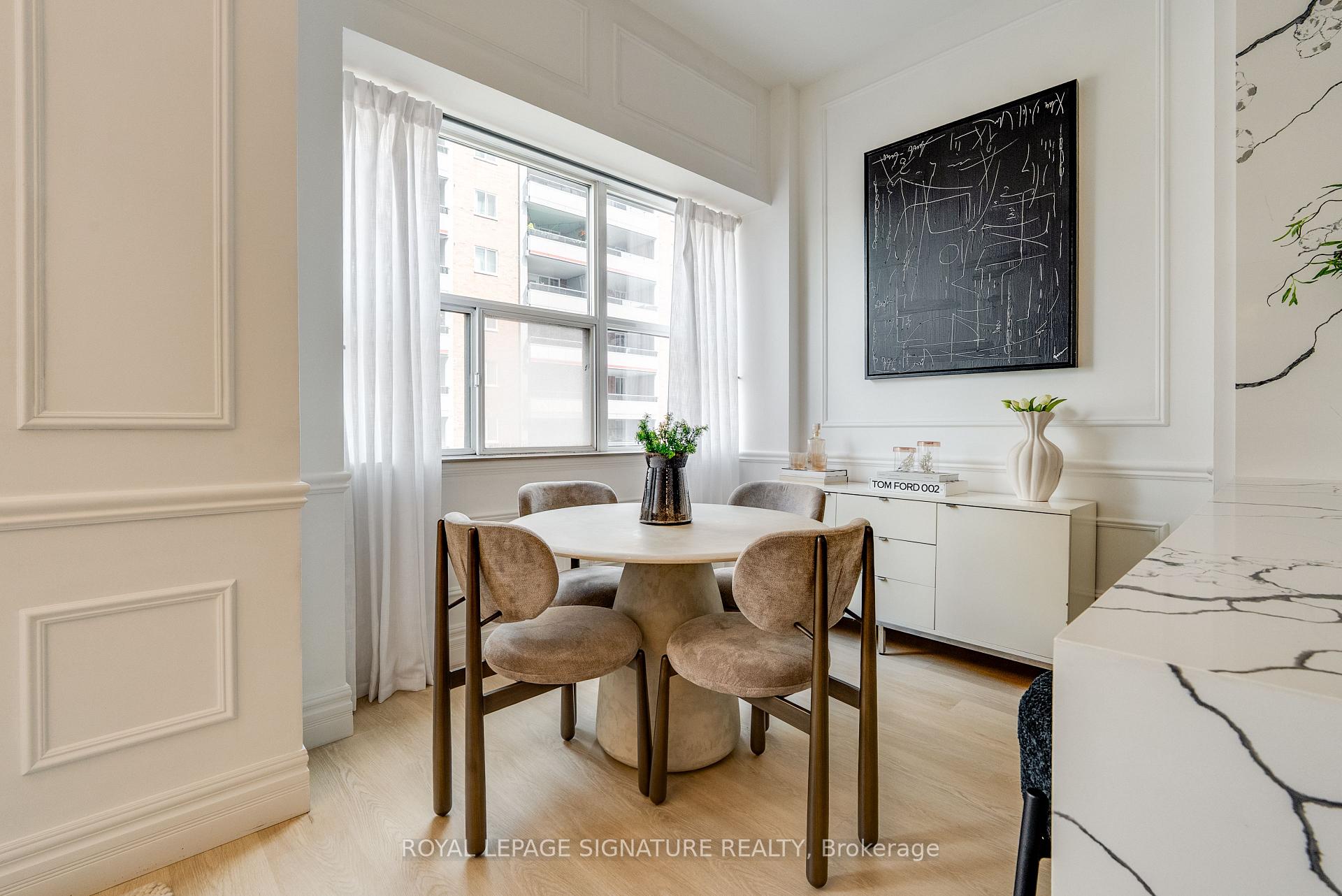 Photo 3 of Unit 403, 700 King Street W, Toronto, Niagara — HOMEH