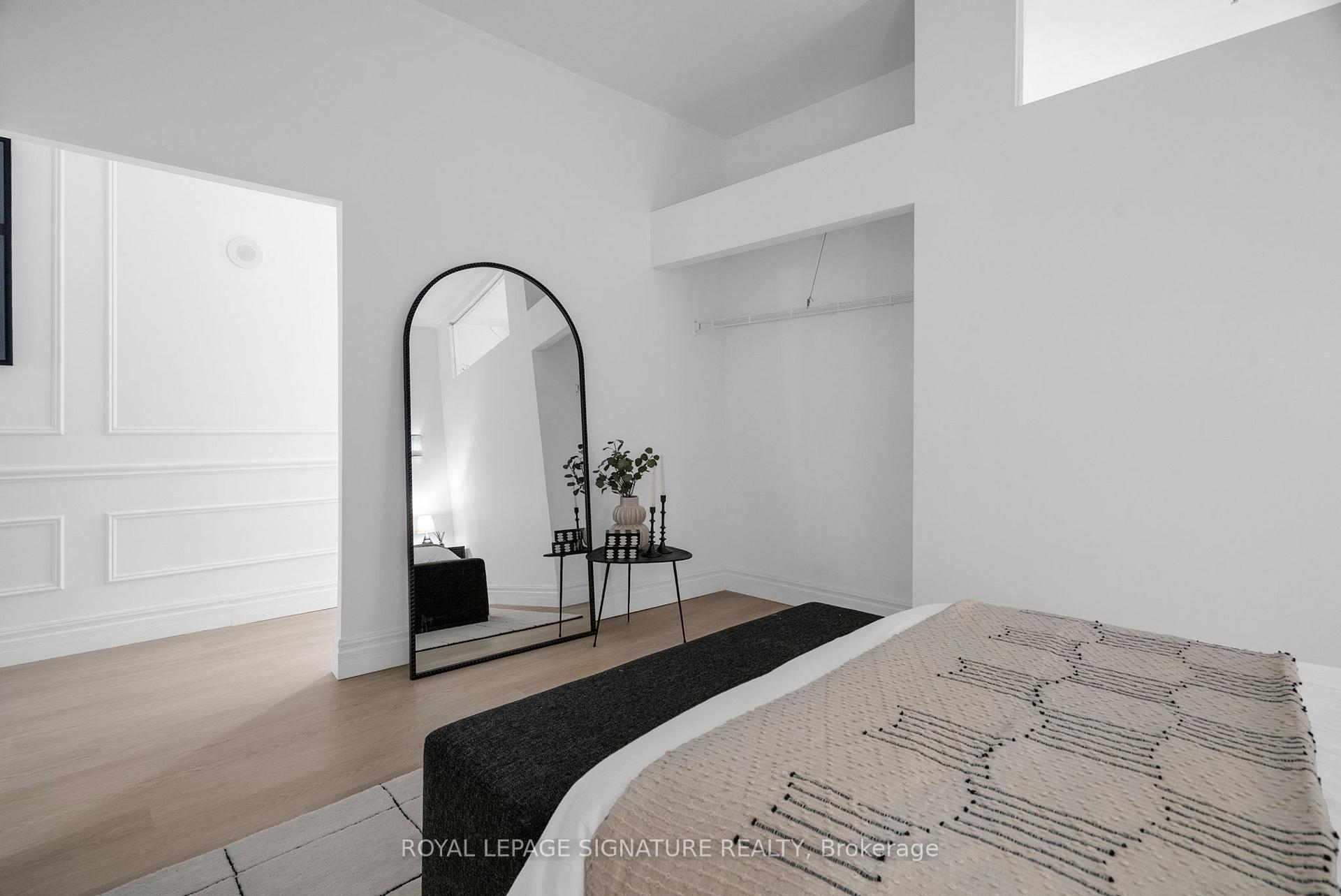 Photo 11 of Unit 403, 700 King Street W, Toronto, Niagara — HOMEH